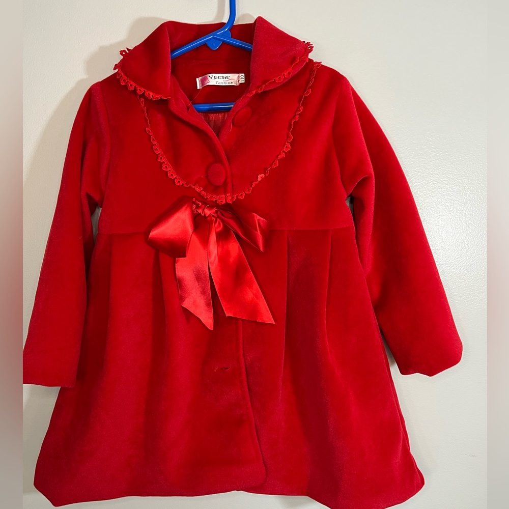 Girl’s Red Dressy Holiday Christmas Velour Coat with Satin Bow Size 110 (4-5)